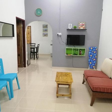 Homestay Barakah Cenang Langkawi Pantai Cenang  Exterior photo