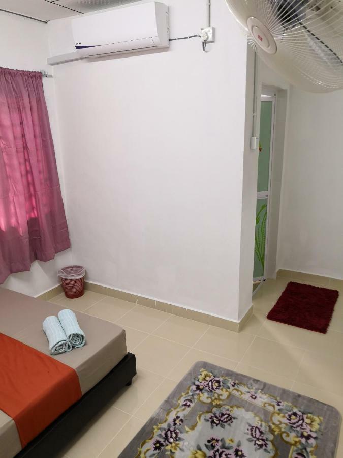 Homestay Barakah Cenang Langkawi Pantai Cenang  Exterior photo